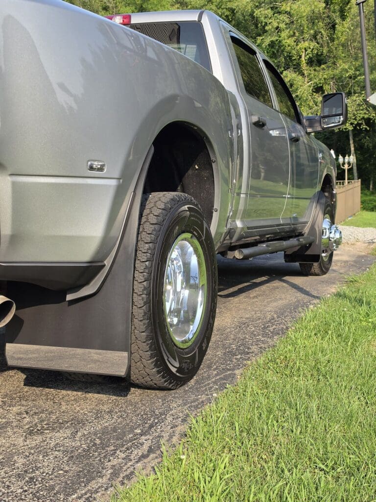 2024 Ram 3500 Dually long length rear and 14" long fronts