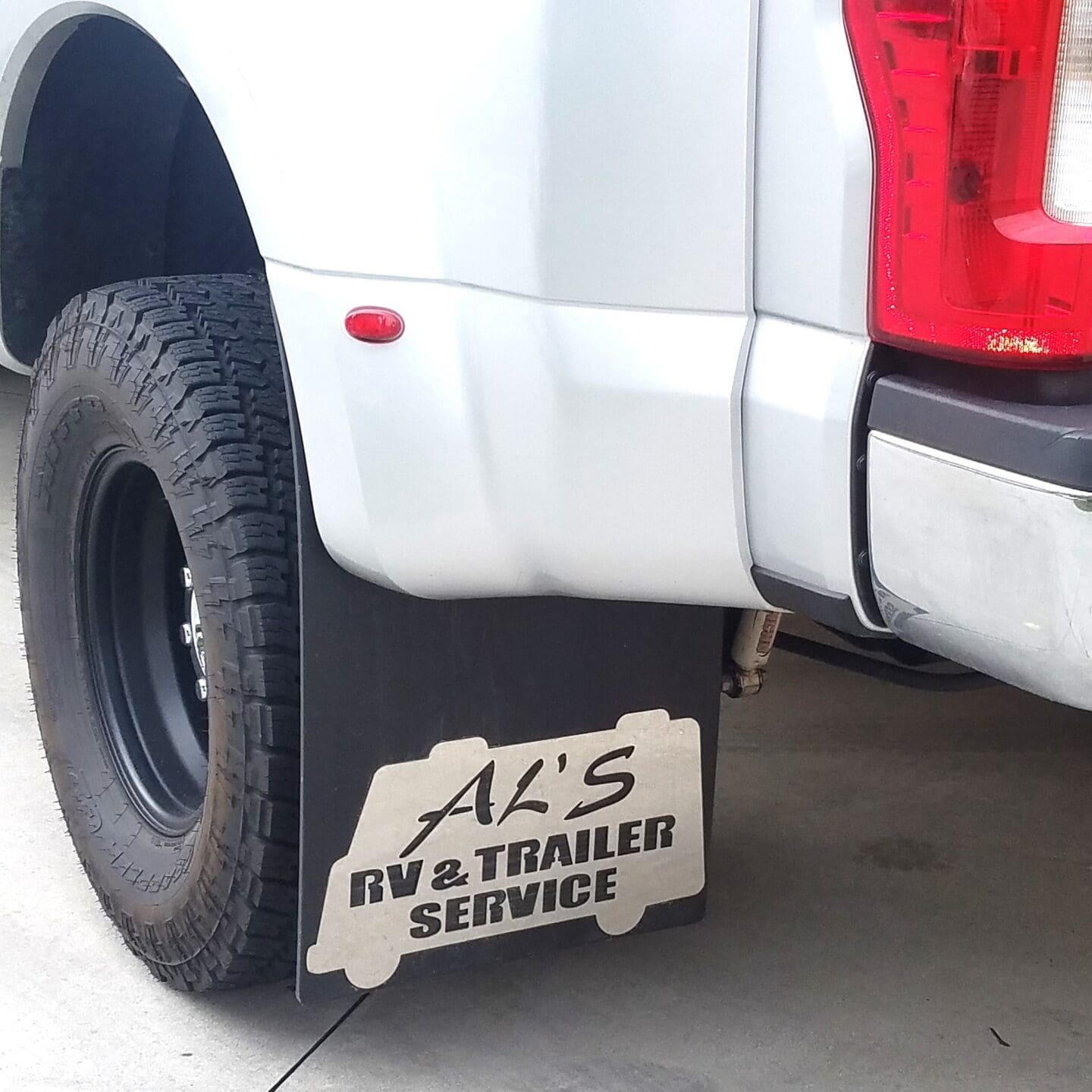 Als RV on 2017 F 350 DUALLY